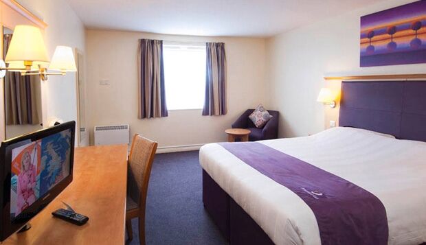 Premier Inn Barnsley Wombwell Ngoại thất bức ảnh